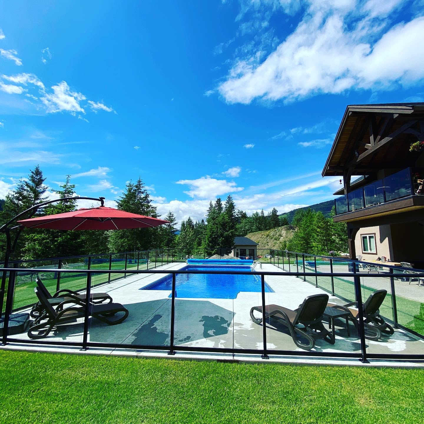 lower-mainland-landscaping-in-ground-pools-gallery-img