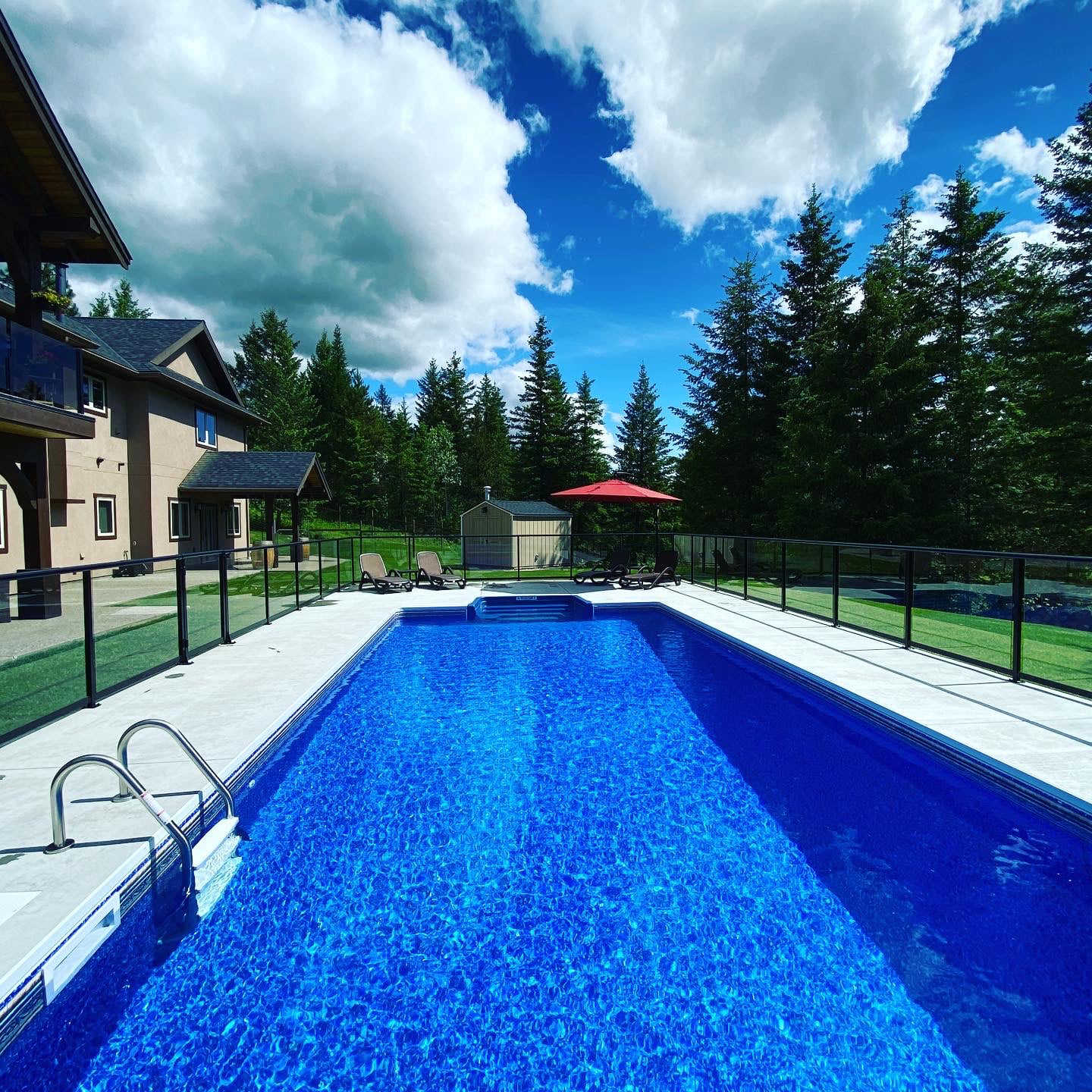 lower-mainland-landscaping-in-ground-pools-gallery-img